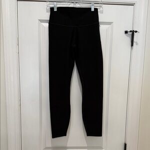 ALO Yoga womens black leggings, high waist